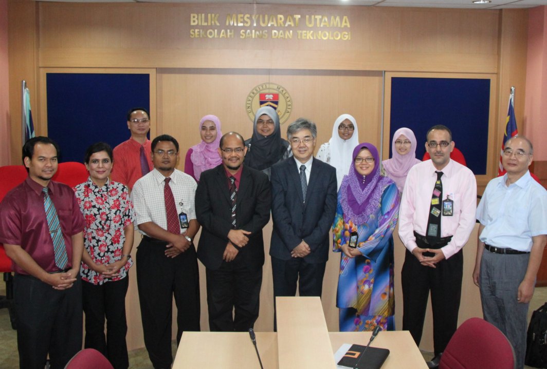 UMS Physics team for 2012 with Prof. Feng